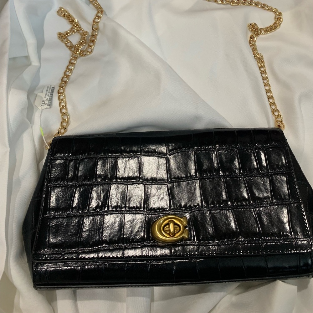 COACH Turnlock Clutch in Embossed Leather